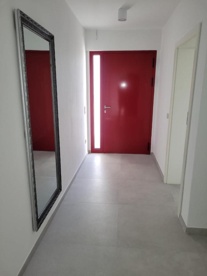 ビビニェHaus Dalmatia With Heated Poolアパートメント エクステリア 写真