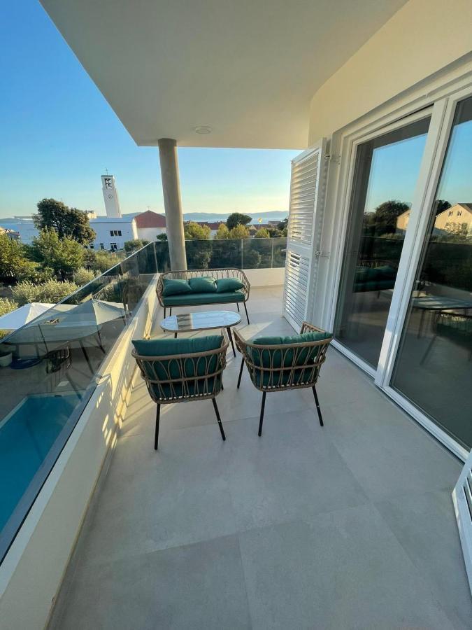 ビビニェHaus Dalmatia With Heated Poolアパートメント エクステリア 写真