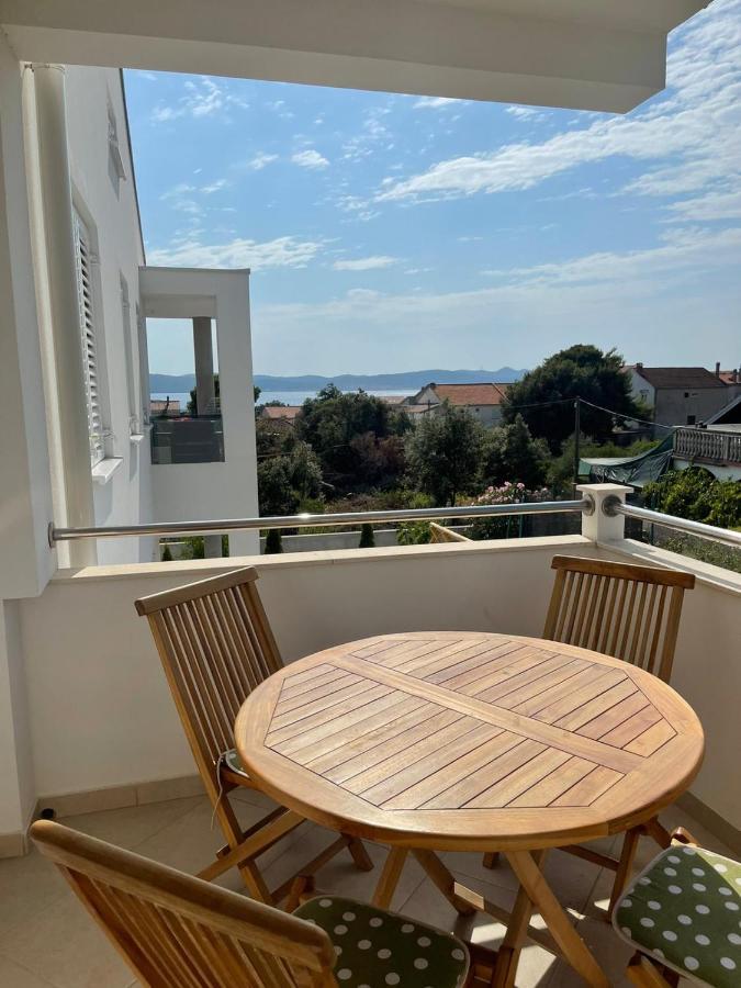 ビビニェHaus Dalmatia With Heated Poolアパートメント エクステリア 写真