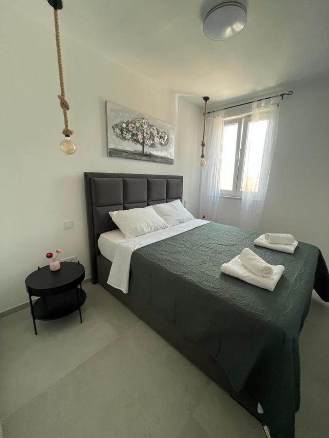ビビニェHaus Dalmatia With Heated Poolアパートメント エクステリア 写真